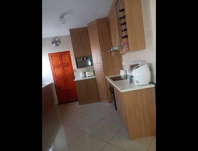 3 BEDROOM HOUSE FOR SALE IN ROODEKOP